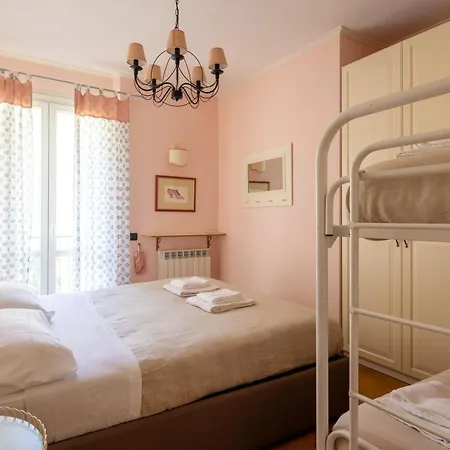 A Due Passi Dal Mare / Parcheggio Privato, Ampio Fino A 8 Persone بورتوفينيري