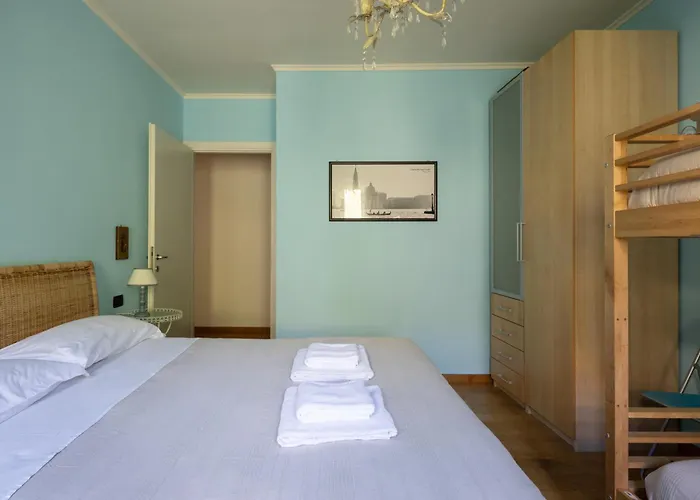 A Due Passi Dal Mare / Parcheggio Privato, Ampio Fino A 8 Persone * Porto Venere