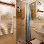 A Due Passi Dal Mare / Parcheggio Privato, Ampio Fino A 8 Persone Porto Venere