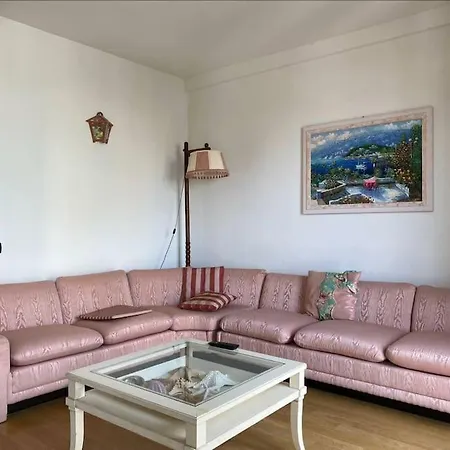 A Due Passi Dal Mare / Parcheggio Privato, Ampio Fino A 8 Persone