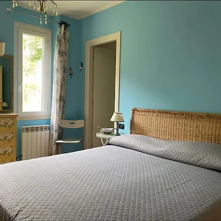 A Due Passi Dal Mare / Parcheggio Privato, Ampio Fino A 8 Persone Apartment *