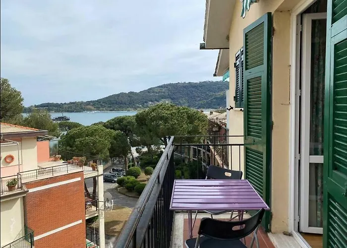 A Due Passi Dal Mare / Parcheggio Privato, Ampio Fino A 8 Persone Appartement